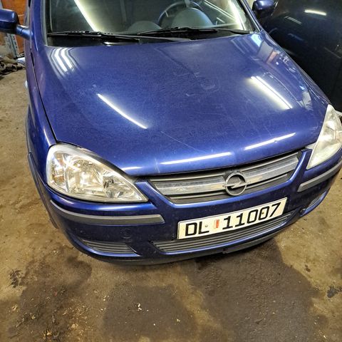 Opel corsa 2005 mod