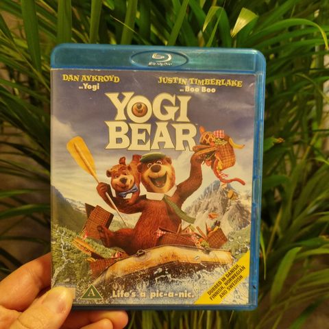 Yogi Bear / Yogi bjørn (Blu-ray). Norsk tale.