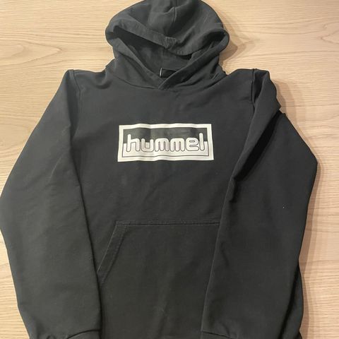 Hummel hoodie str 152