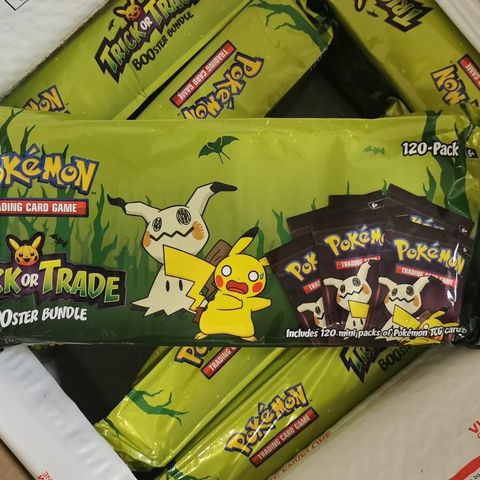 Pokemon trick or trade pakker