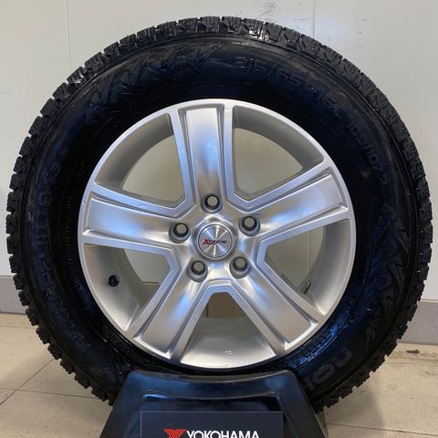 Nokian Hakkapelita 215/65 R16C 109/107T Pigg 5X118 Bobil