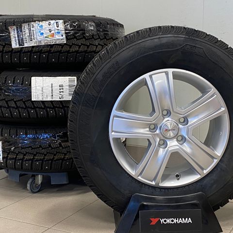 Kumho Winter Portran CW11 pigg 225/75-16C 5X118 Bobil