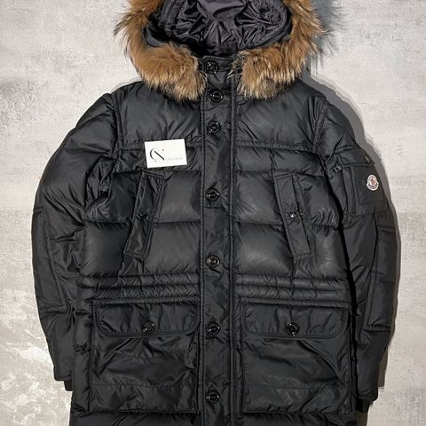 Moncler Affton Parkas