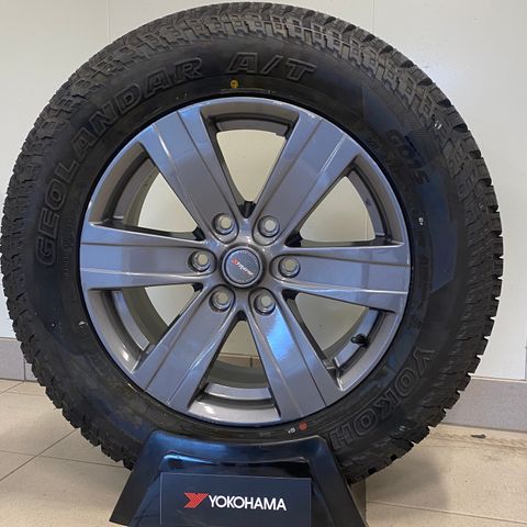 Ford Ranger Yokohama Geolander A/T 265/60 R18 110H felg: Xtreme SX6