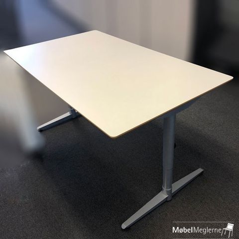 Edsbyn møtebord, lys grå med bøkekant 1,4×0,8 m