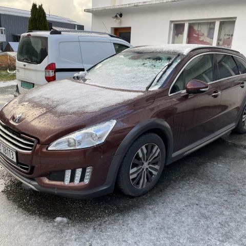 Peugeot 508 2.0 HDi RXH Hybrid4 -12 selgast i delar