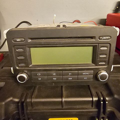 VW passat 2006 radio spiller