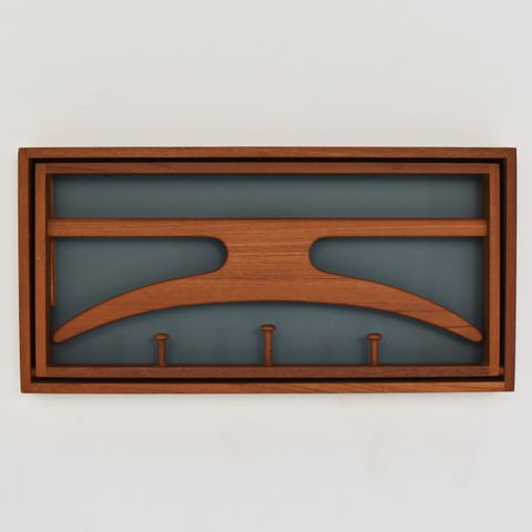 Adam Hoff & Poul Østergaard dansk design vintage The hanger Wall valet