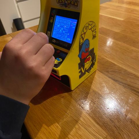 PAC-MAN Arcade mini
