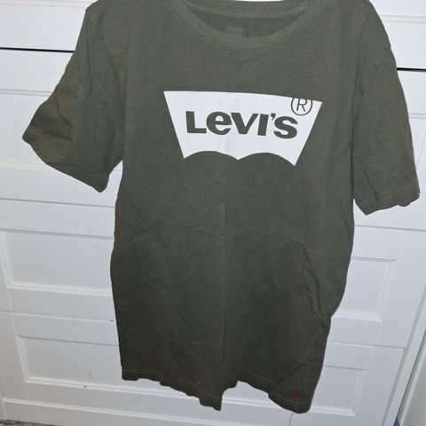 Levis tshorte