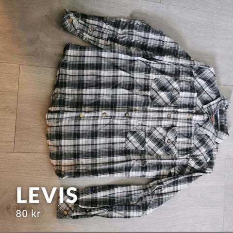 Levis skjorte