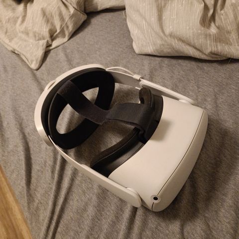 Oculus Quest 2 full pakke (256gb) 8000kr ny!