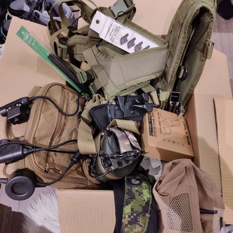 Airsoft stuff,