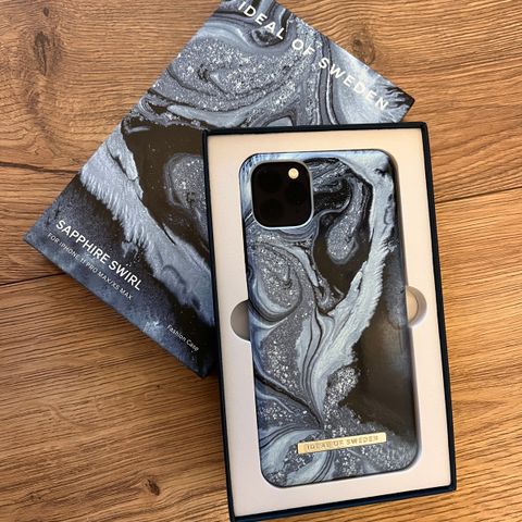 Nytt Deksel iPhone 11 pro Max/xs max i original emballasje