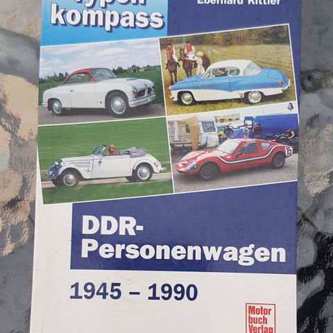 DDR bilbok.