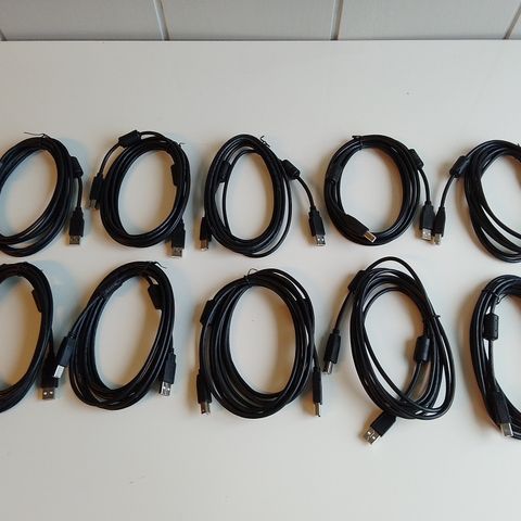 18× Nye USB kabler av 3,0 meter lengde - 18× New USB cables 3 metre long