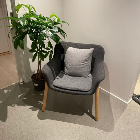 IKEA vedbo lenestol, lav rygg, grå