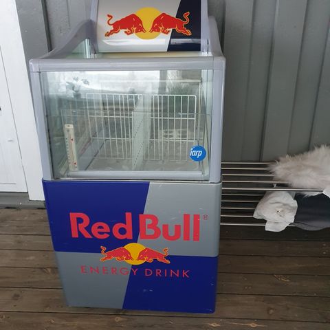 Red bull kjøler/kjøleskap