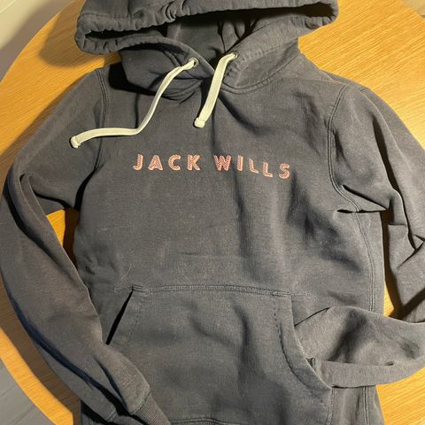 hettegenser fra ‘jack wills’