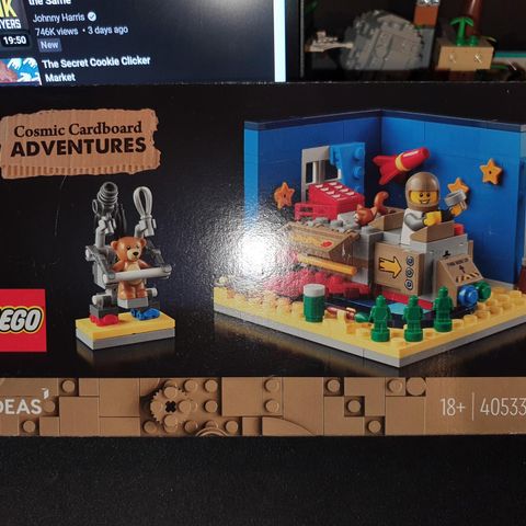 LEGO IDEAS 40533: Cosmic Cardboard Adventures