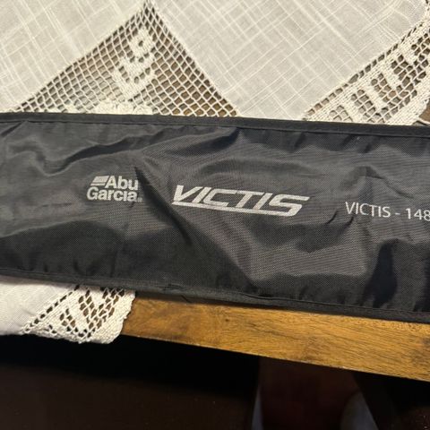 Abu Garcia Victis 10’2" 8-32 2-delt