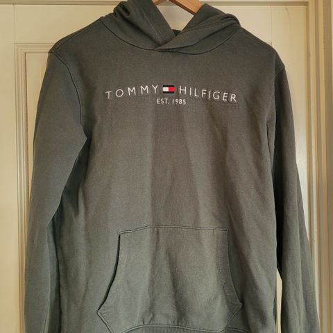 Hettegenser Tommy Hilfiger str. 176