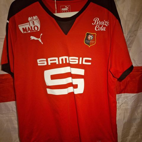 Stade Rennais FC drakt fra 2015/16 selges