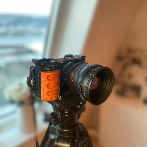 E-mount Cinema lens