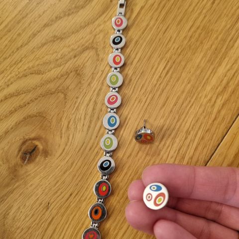 Swatch armbånd og øredobber