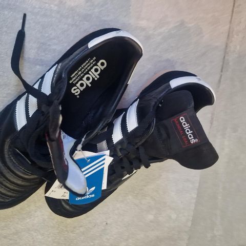 Adidas classic fotballsko