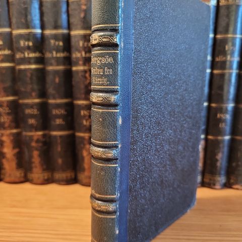Gammel bok fra 1872