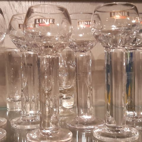 7 originale Linie aquavit glass