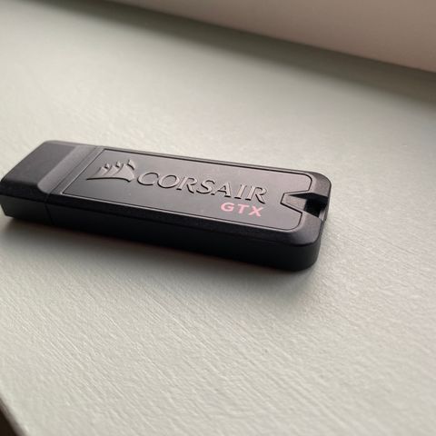 Corsair Flash Voyager GTX 512GB USB 3.1 Minnepenn