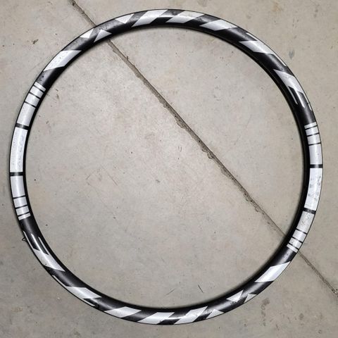 White 27,5" karbonfelg