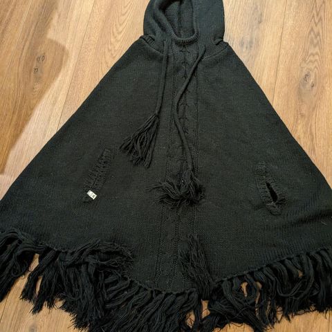 Kari Traa poncho ❤️