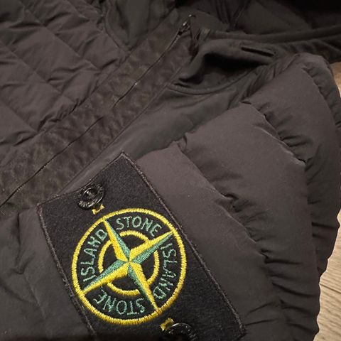 Stone Island Loom woven