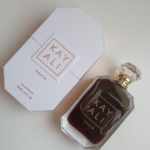 ♡ parfymedekanter av Kayali Vanilla 28 ♡ (1ml/2ml/3ml/5ml/10ml)