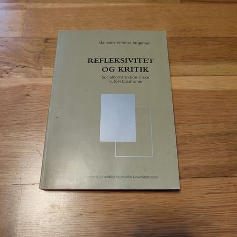 Bok refleksivitet og kritik