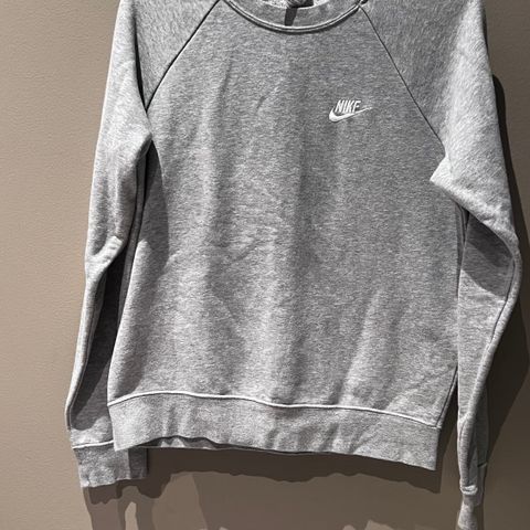 Nike genser str.S-Lite brukt