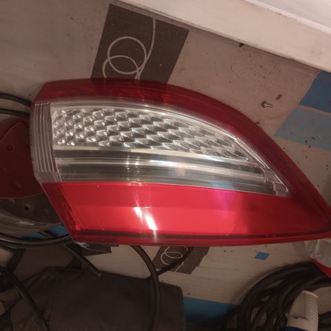 ford mondeo bak lys led 2012