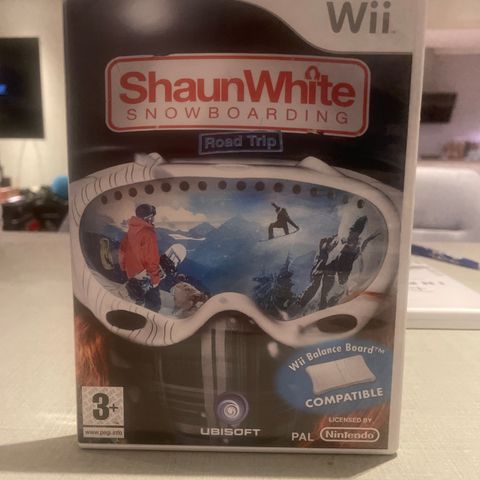 Shaun white snowboarding: road trip - WII