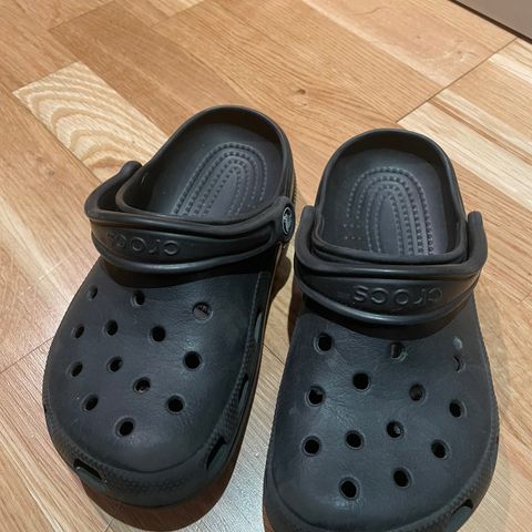 Crocs