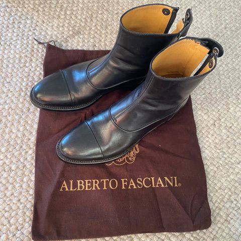 Alberto Fasciani skinn boots