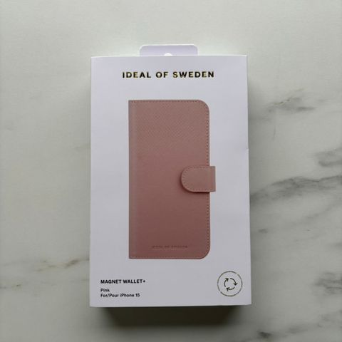 Uåpnet Ideal of Sweden deksel til iPhone 15