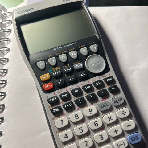 Casio FX-9860 Gii - Kalkulator