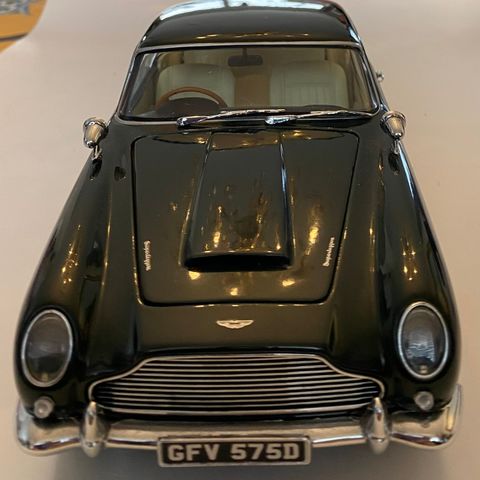 Aston Martin DB5 1963