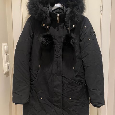 Moose Knuckles Stirling parka strl S/M