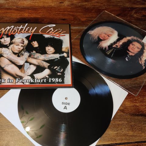 Motley Crue x2 10",,Rare as f**k