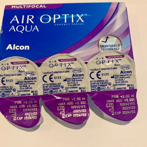 MÅNEDSLINSER, Progressive/ Multifocale: Alcon, Air Optix Aqua,