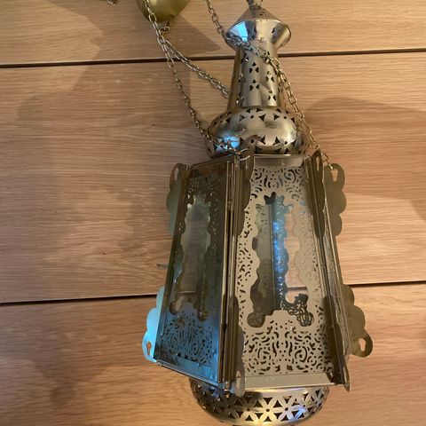 Orientalsk lampe fra Indiska